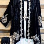 Andree by Unit Andrée by Unit Boho Embroidered Velvet Open Front Cardigan Kimono S Photo 0