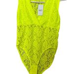 Rue 21  Women's Citron Lace Bodysuit Sz L Photo 0