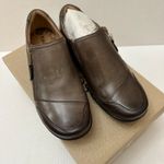 Taos Shoes Womens 7.5 Character Casual Leather Zip Closure CHA Photo 1