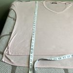 Michael Lauren  lightweight oversized ribbed thumb holes light pink shirt Photo 8