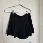 Aritzia Sunday Best Pleated Shorts Sz 6 in Black Flowy Skort Photo 1
