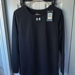 Under Armour  Shirt Long Sleeve Photo 0