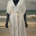 Blue Island Blue‎ Island Beach Dress Cover White/Tan
Size M 
A/4 Photo 0