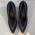 LOGO By Lori Goldstein Lori Goldstein Yardley blackberry kid suede pumps size 8.5 Photo 2