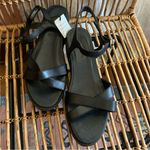 Tamaris Christa Black Leather Buckle Sandals Flats Strappy NEW Size 42 (US 11) Photo 2