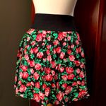PINK - Victoria's Secret Victoria’s Secret PINK Black floral mini skirt Photo 1