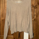 Thread and Supply Women’s Long Sleeve  Sweater Medium Photo 0