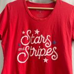 General Standard MEDIUM Women’s Red Stars and Stripes 4th of July Tee Shirt Photo 2