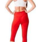 Zyia Active Red Royalty Strip
Light n Tight Capri Leggings Photo 1