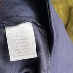 Croft & Barrow  Mid Rise Effortless Capri Navy Blue Pants Size 10 Photo 8