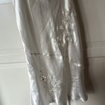 Women’s robe and slip set White Photo 6