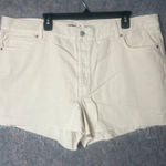 Old Navy Old Navy Women Size 20 High Rise Slouchy Straight CUT OFF Beige denim shorts Photo 0