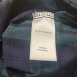 IZOD  women’s plaid 3/4 bell sleeve blouse size small. Photo 6