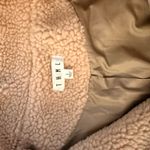 THML  women’s Sherpa Outerwear jacket Photo 2