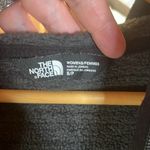 The North Face Crescent Sunset Hoodie Heathered Black Gray Size Small Photo 10