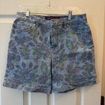 Gloria Vanderbilt  Floral Shorts Photo 0