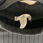 Bozzolo black short sleeves ribbed cropped top woman’s size small Photo 1