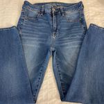 American Eagle Hi-rise Jeans Photo 0