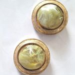 Vintage Green Gemstone Gold Circle Clip Photo 1