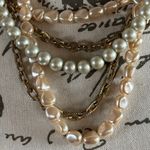 Elegant Pearl and Gold Layered Necklace Photo 1