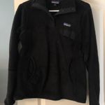 Patagonia black sweatshirt  Photo 0