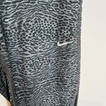 Nike 🌺  Running animal print cropped leggings Photo 1