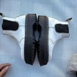 Dr. Martens 2976 QUAD UNISEX White Leather Ankle Boots 6 men’s 7Ladies Photo 4