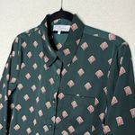 L'Academie  All Over Seashell Print Classic Button Up Blouse Size Small Green Red Photo 1