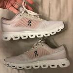 on cloud  Shoes Photo 0