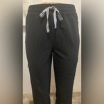 FIGS  womens black Jogger Sweatpants Photo 6