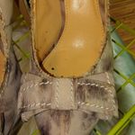 Gianni Bini  Beige Leopard Stitched Heels Sz 7.5 Photo 5