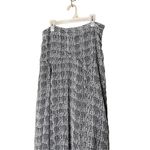 CAbi Women’s Maxi Printed Flared Skirt Size 4 Photo 1
