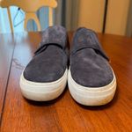 Vince  Cage Suede Platform Sneakers Velcro‎ Navy Blue Size 8.5M Photo 2