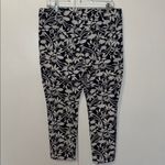 Old Navy  High Rise PIXIE Pants STRETCH Cotton FLORAL Women’s Size 14 Photo 5