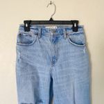 Abercrombie & Fitch 90s Straight Ultra High Rise LIght Blue Jeans Size 6 Short Photo 2