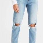 American Eagle Ripped Mom Jeans Photo 0