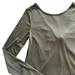 Athleta Waterfall Top Olive Lightweight Long Sleeve Twist Open Back NWT Size S Photo 5