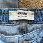 Hollister  Low-Rise Baggy Jeans Photo 3
