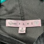 Crave fame : Ribbed Velour Cropped Black Hoodie Photo 2