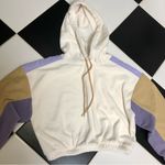 Forever 21 NWT  Color Block Cropped Hoodie Sweatshirt Cream Tan Lavender Neutrals Photo 5