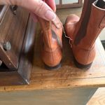 Cole Haan X Nike Air Chelsea Boots SZ 6.5 Casual Comfort Well Loved FLAW Boho Brown Photo 5