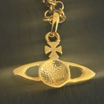 Vivienne Westwood *NEW*  Gold Necklace Planet Pendant and Chain with Box & Bag Photo 3