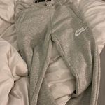 Nike Joggers / Sweatpants Photo 0