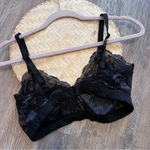Wacoal  lace affair bralette‎ Photo 4