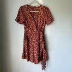 Madewell  Rust Red Wrap-Front Romper in Daisy Field 0 Photo 4