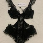 For Love & Lemons Delicate Lace Teddy Noir Photo 4