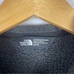 The North Face  Women’s Crescent Parka XS Photo 5