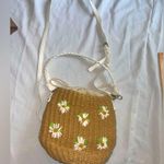 Rachel Ashwell Woven Floral Embroidered Bag Tan White floral purse EUC  Photo 2