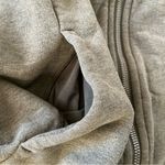 Lululemon huddle & hustle jacket heather camo green full zipper size 6 Photo 8