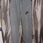 Nike joggers Photo 0